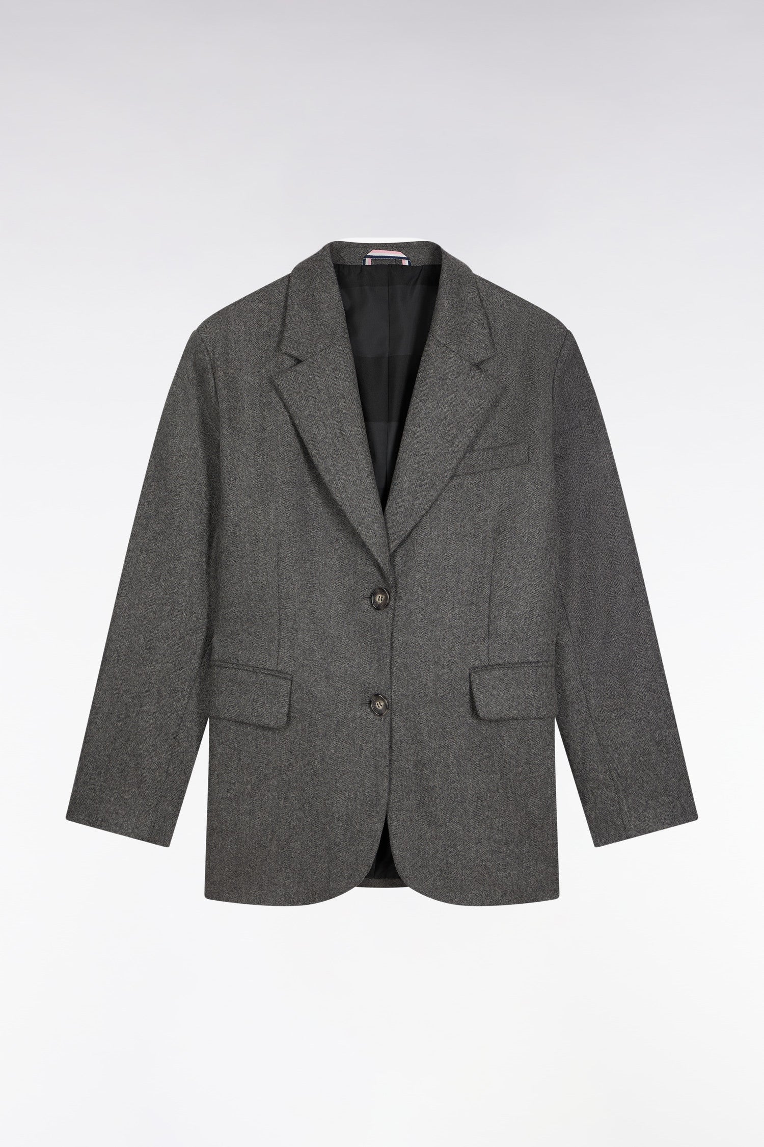 H25VESBL0003_GRF_b-hd-face