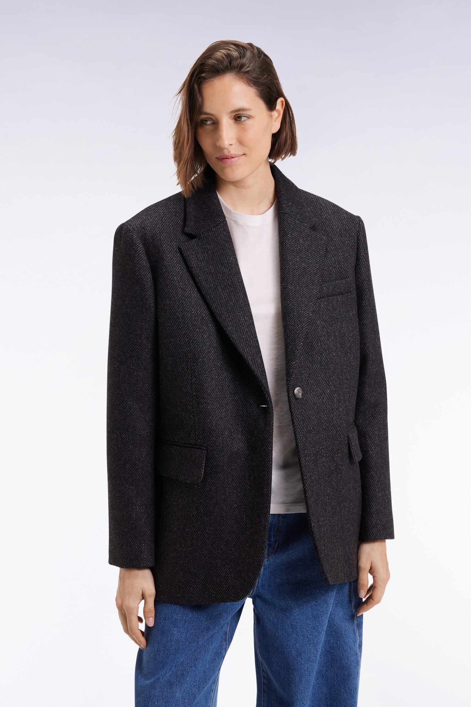 H25VESBL0006_GRF_a-hd-mface