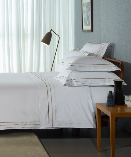 Housse de couette blanc et doré - Avec toi et les bleus