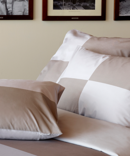 Housse de couette coupée-cousue grise - Beau plongeon