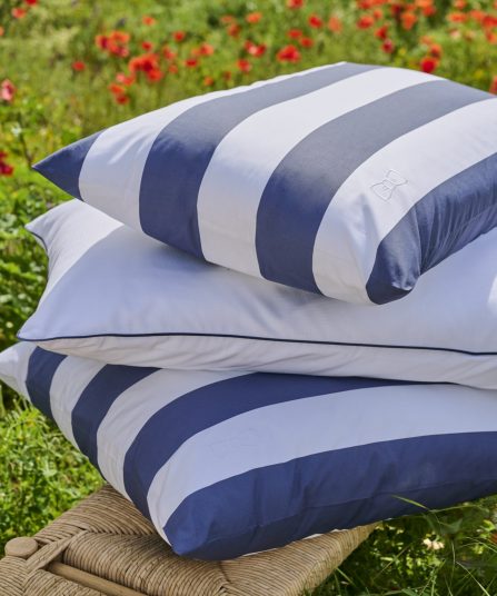 2 taies d'oreiller carrés à rayures marine - A la recherche du ballon perdu