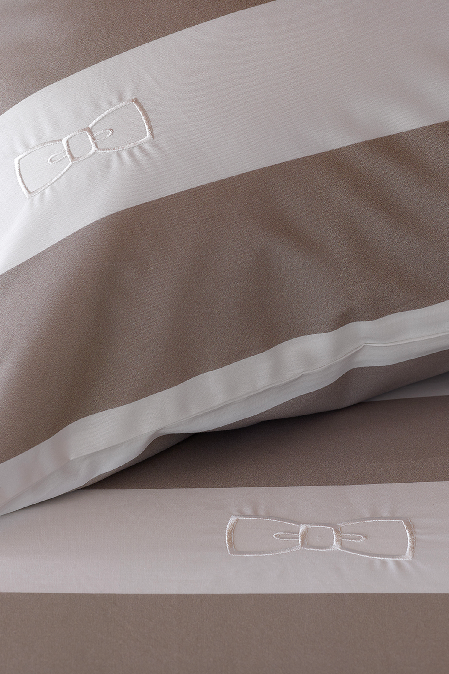 HELITCSE0011_GRC11_a-hd-mface_5304754f-623c-4f6e-82db-806e6f71b935