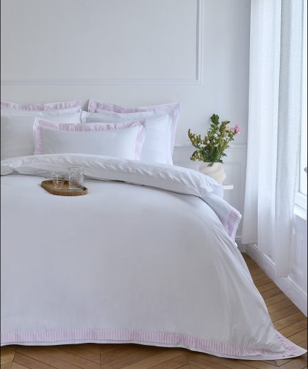 Housse de couette en percale de coton blanche bordures roses rayées