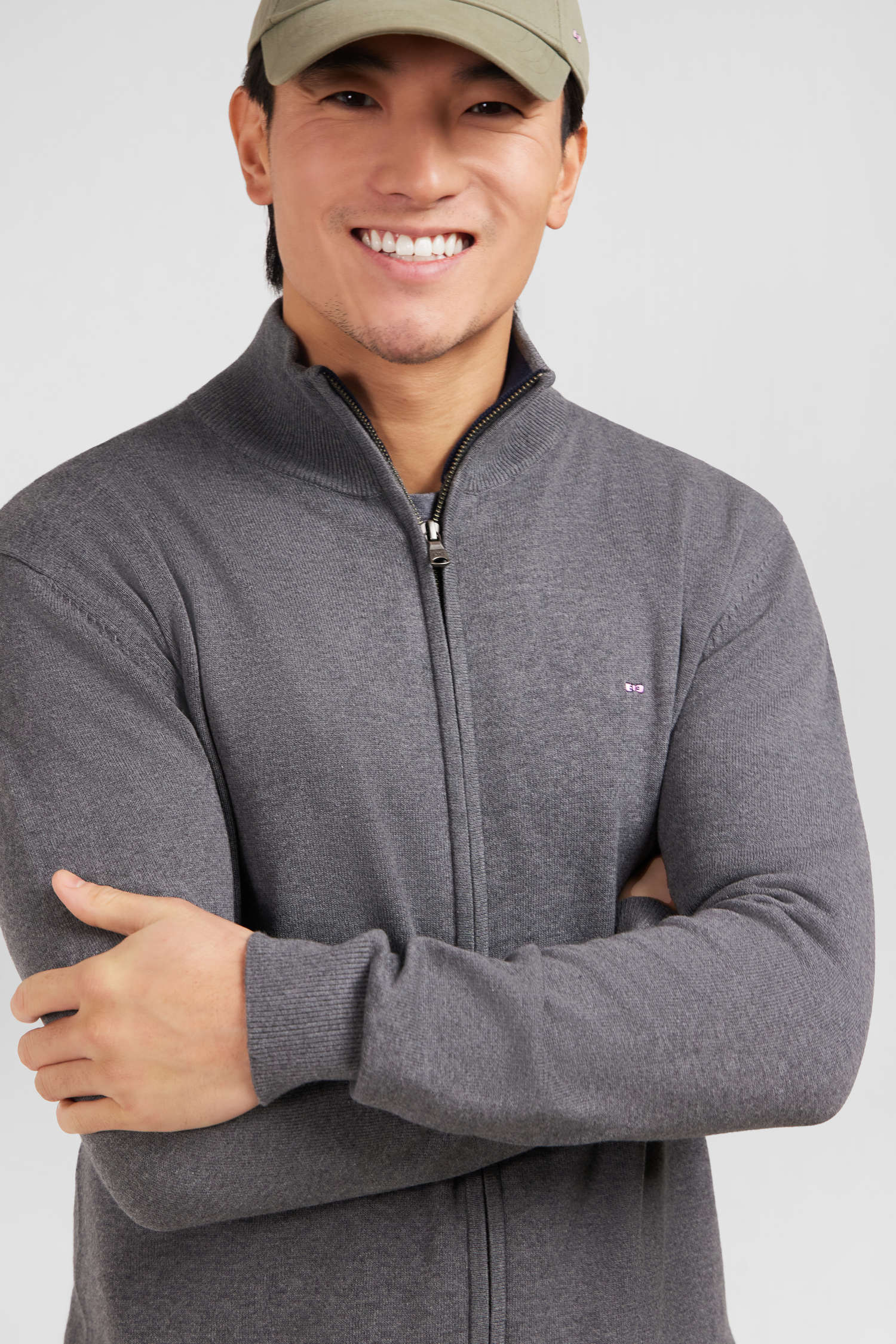 PPKNICAE0008_GRF_c-hd-mfacepp