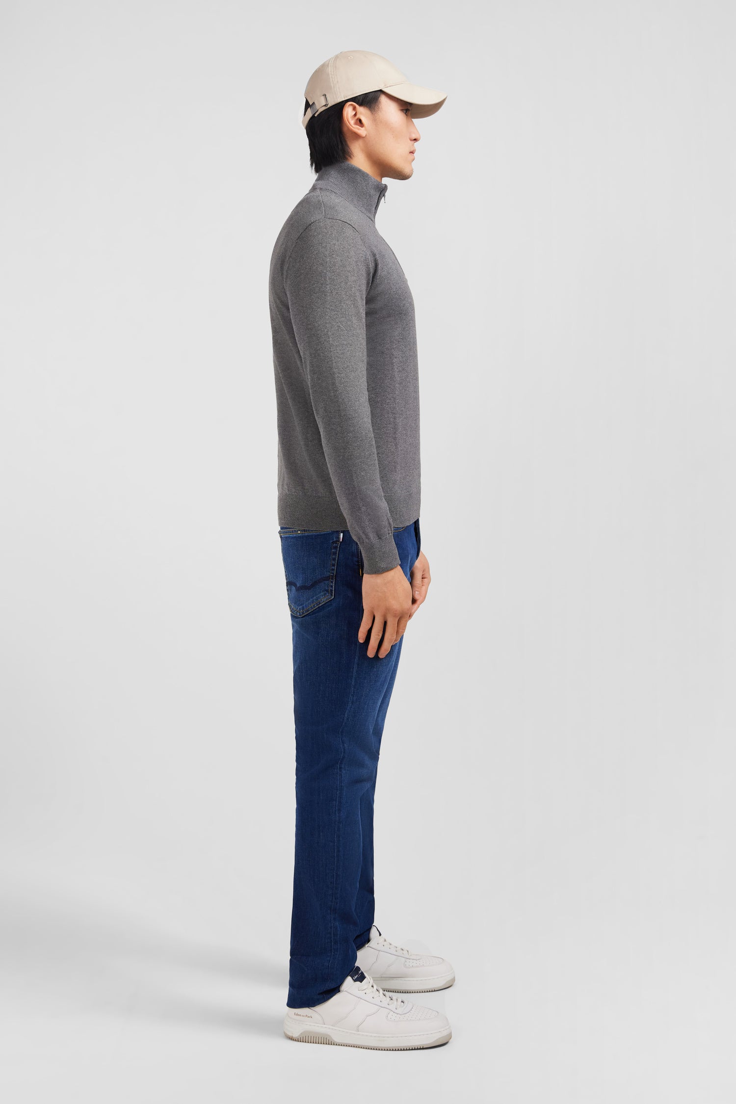 PPKNIPUE0022_GRF_p-hd-mprofil