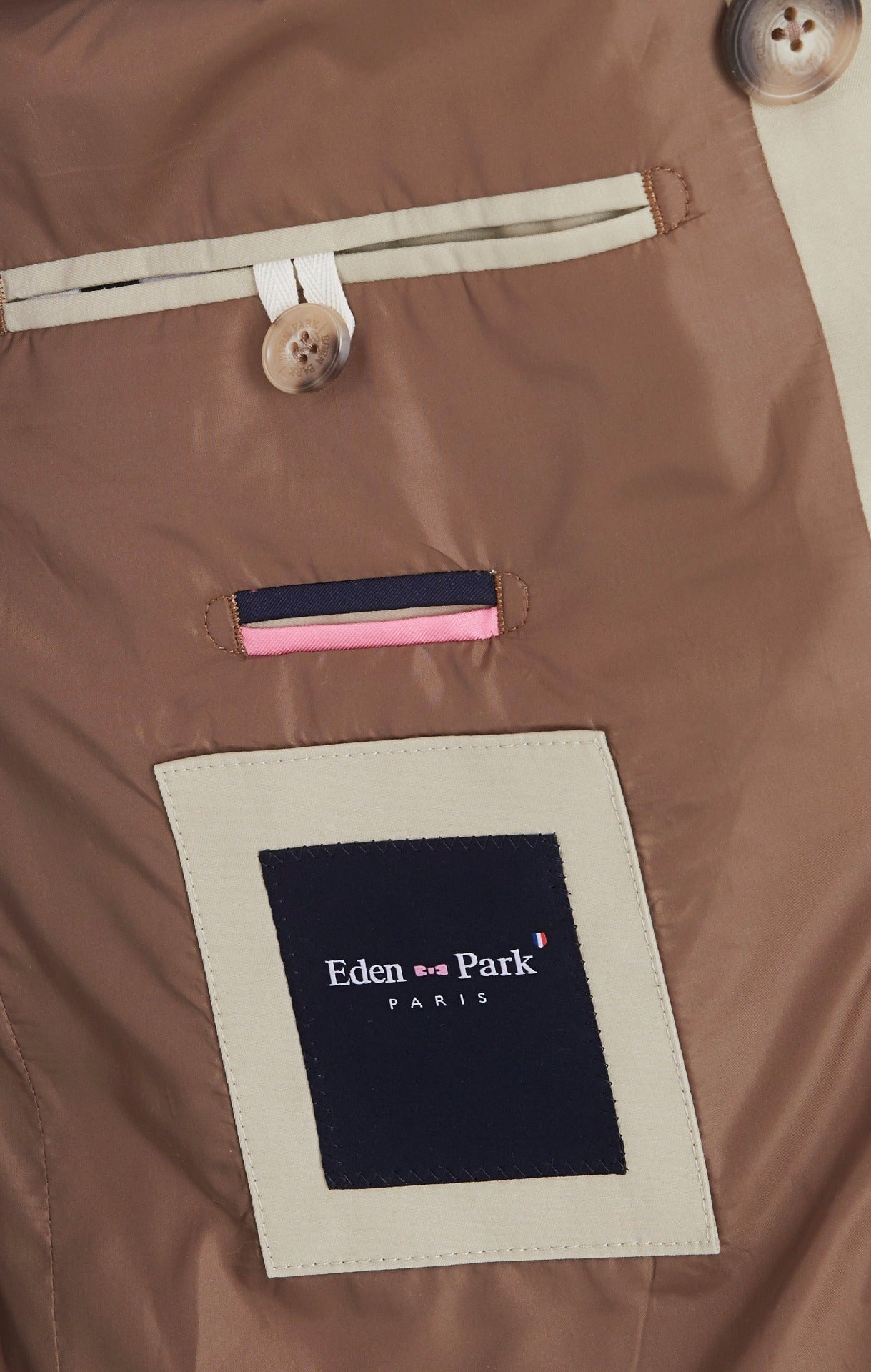 PPOUTTRE0002_BEM_hd-d1_689b23a6-2fa9-4799-ab88-f95f99aff1a6